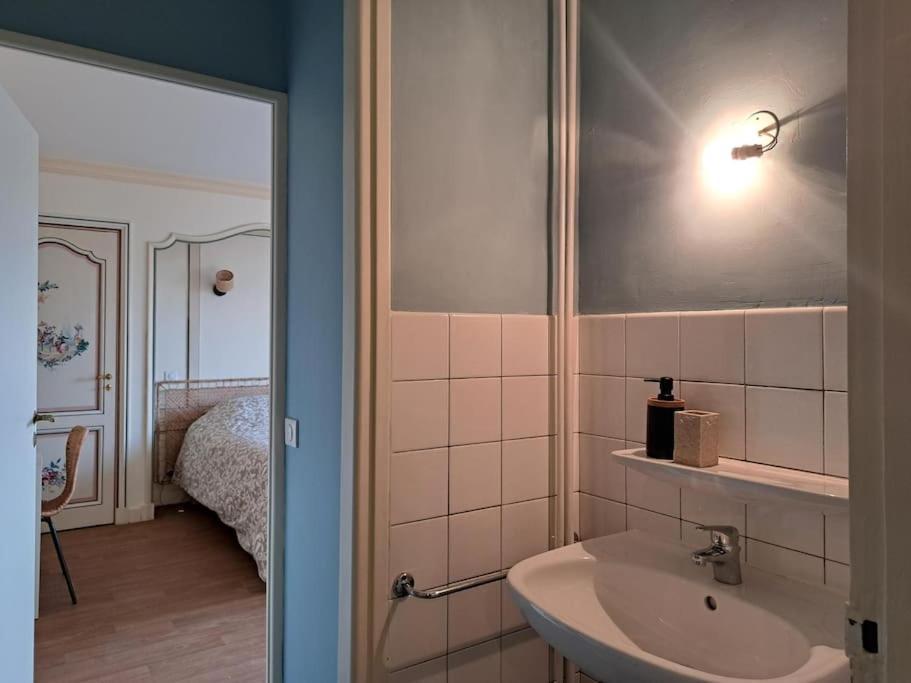 Magnifique T3 Avec Balcon Au Pied Du Metro Colbert Apartment Tourcoing Exterior photo